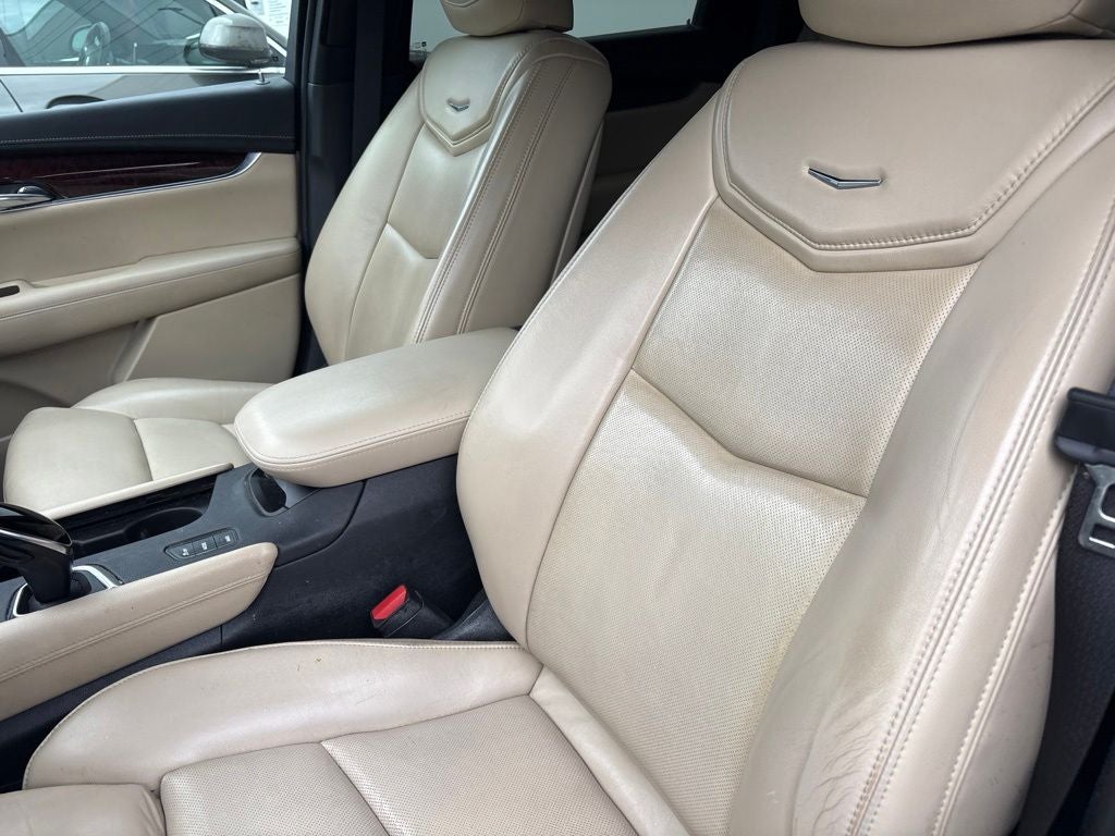 2017 Cadillac XT5 Premium Luxury