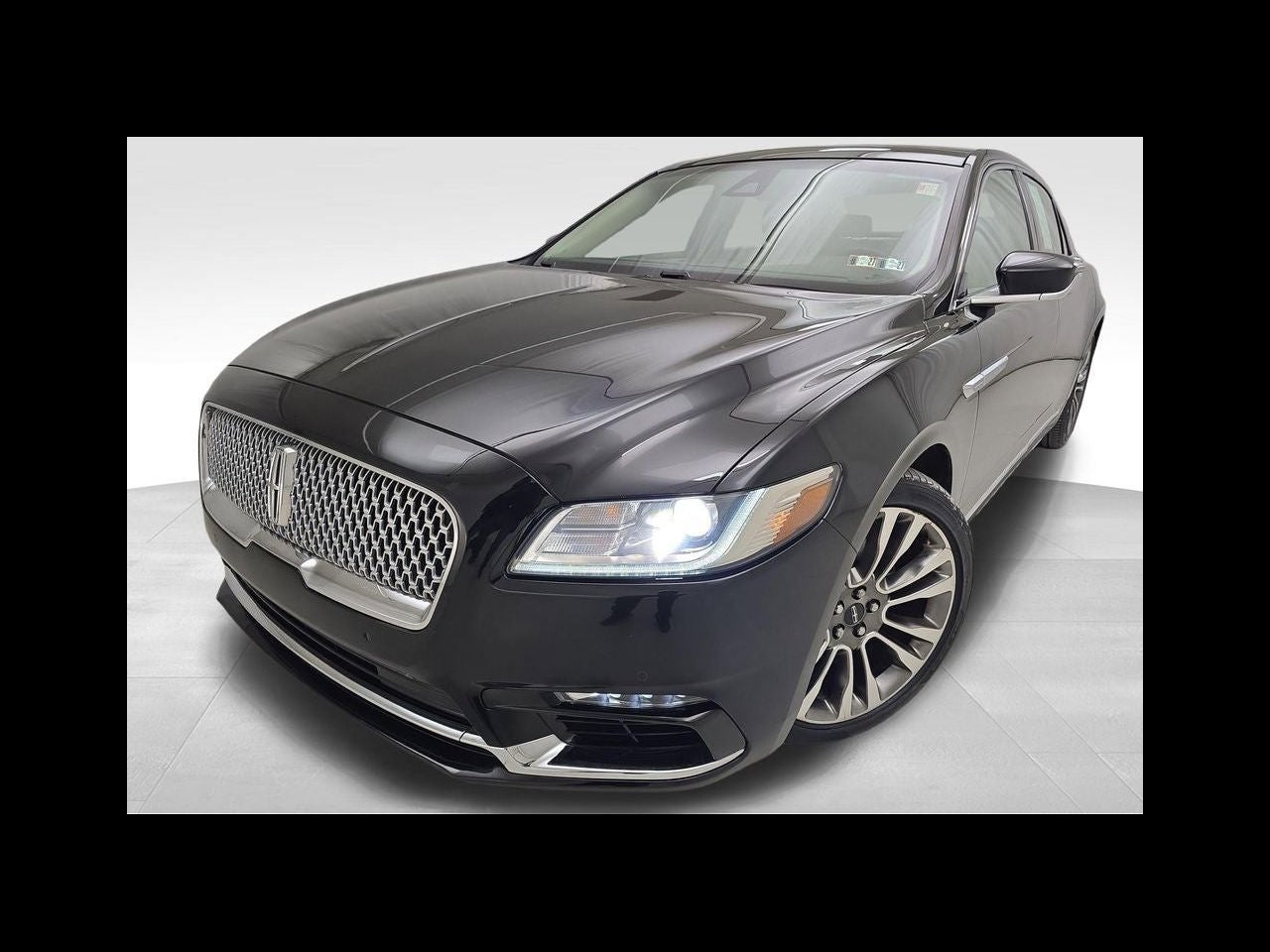 2017 Lincoln Continental Select