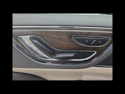 2017 Lincoln Continental Select