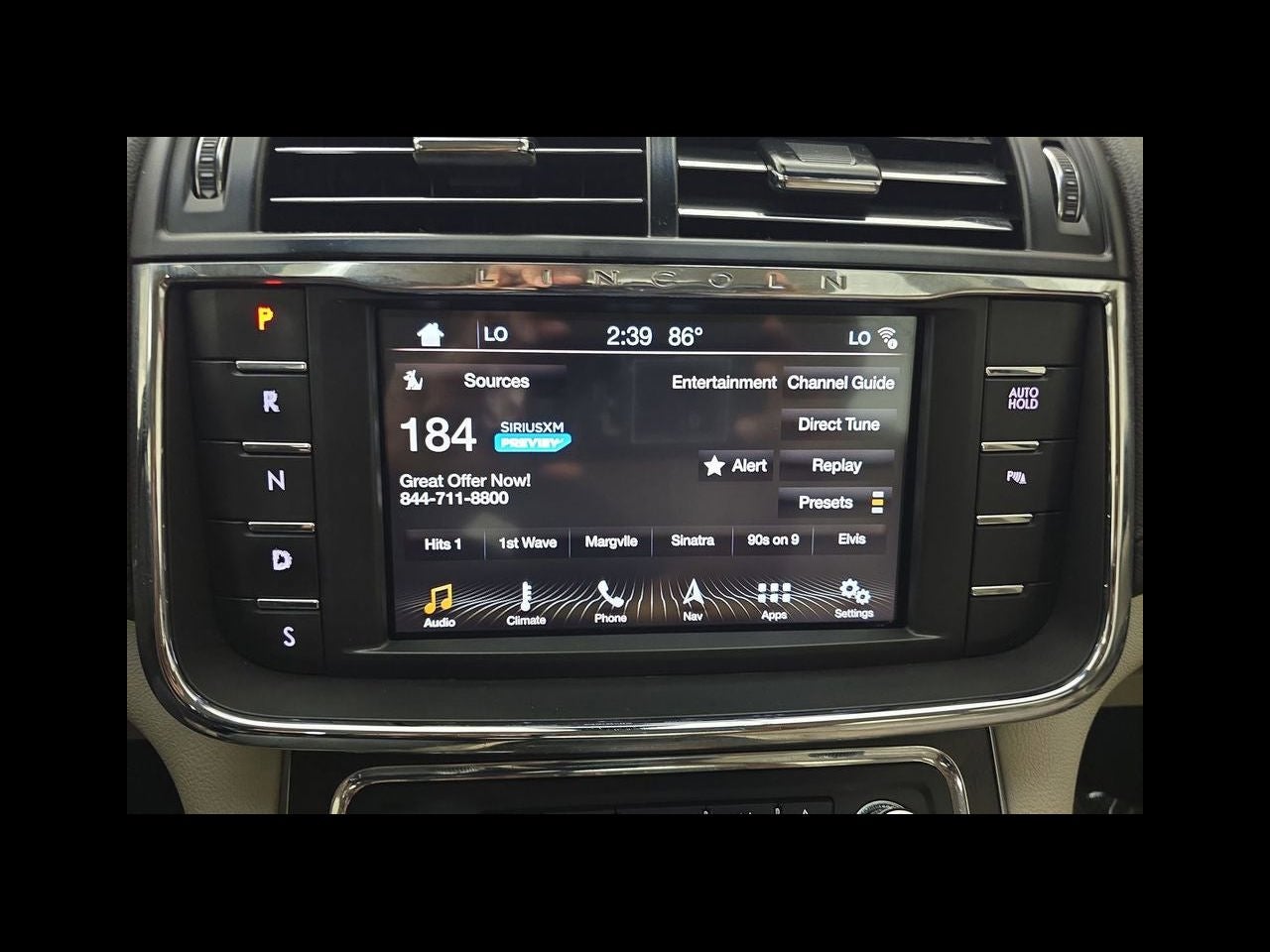 2017 Lincoln Continental Select