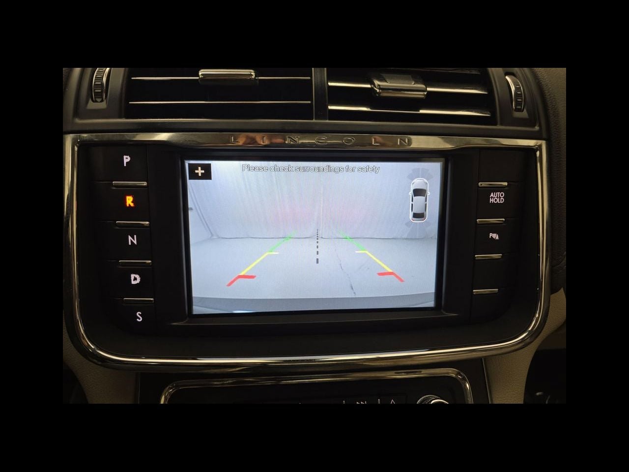 2017 Lincoln Continental Select
