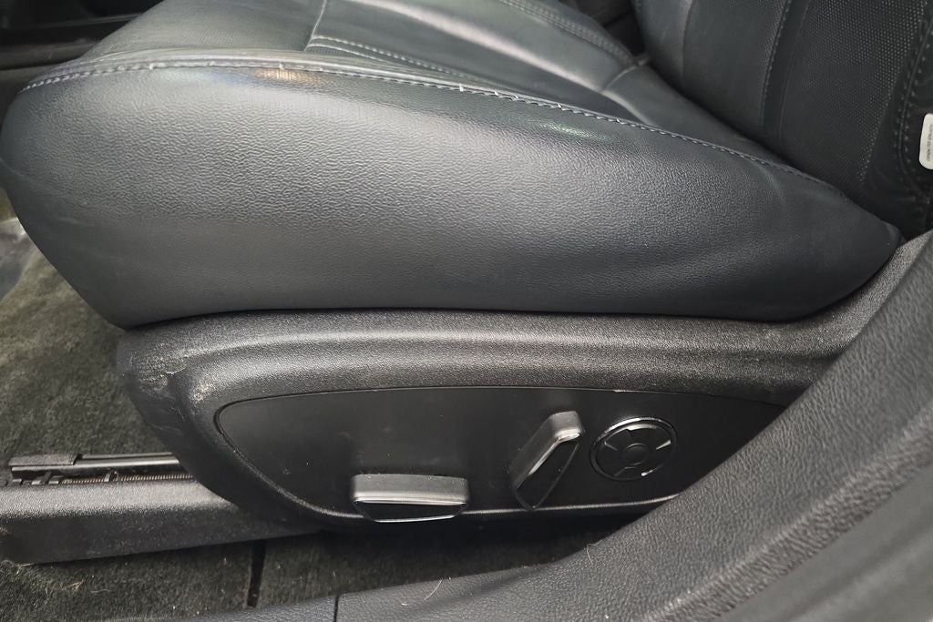 2015 Lincoln MKZ Hybrid Base