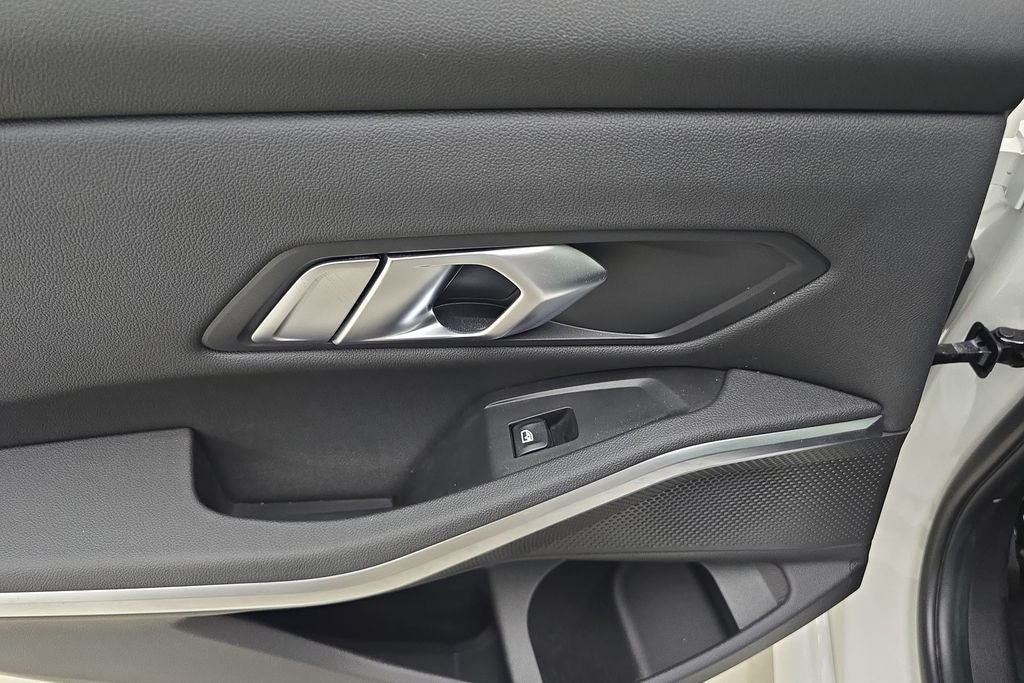 2020 BMW 3 Series 330i xDrive