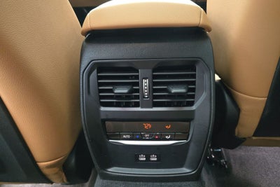 2024 BMW 3 Series 330i xDrive