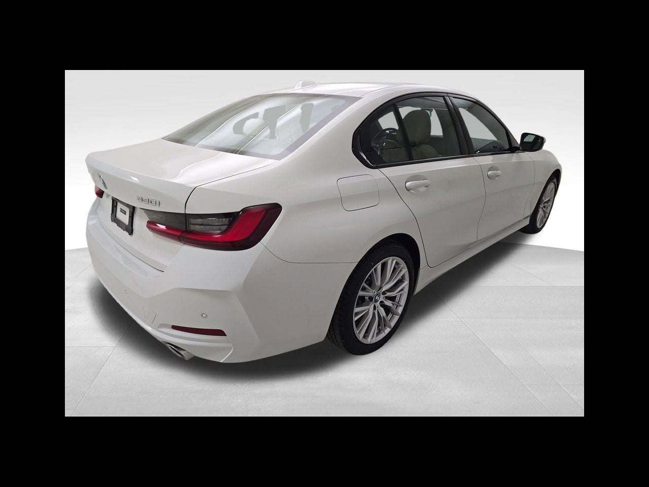 2023 BMW 3 Series 330i xDrive