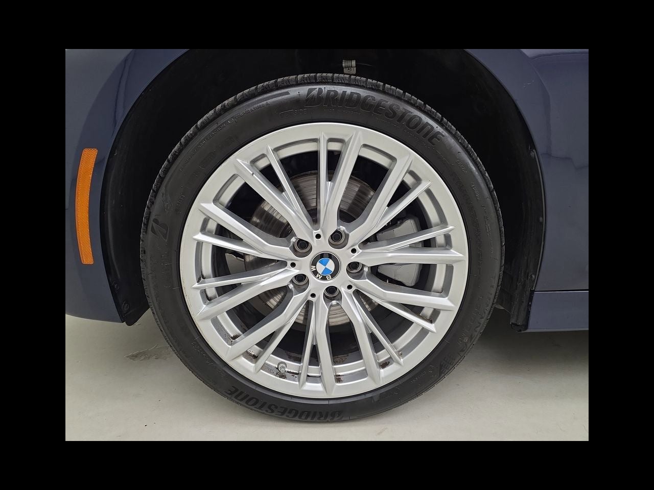2024 BMW 3 Series 330i xDrive