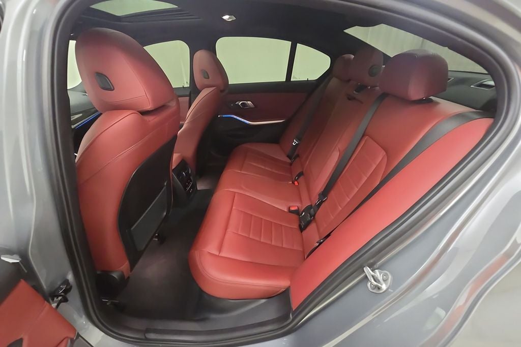 2023 BMW 3 Series 330i xDrive