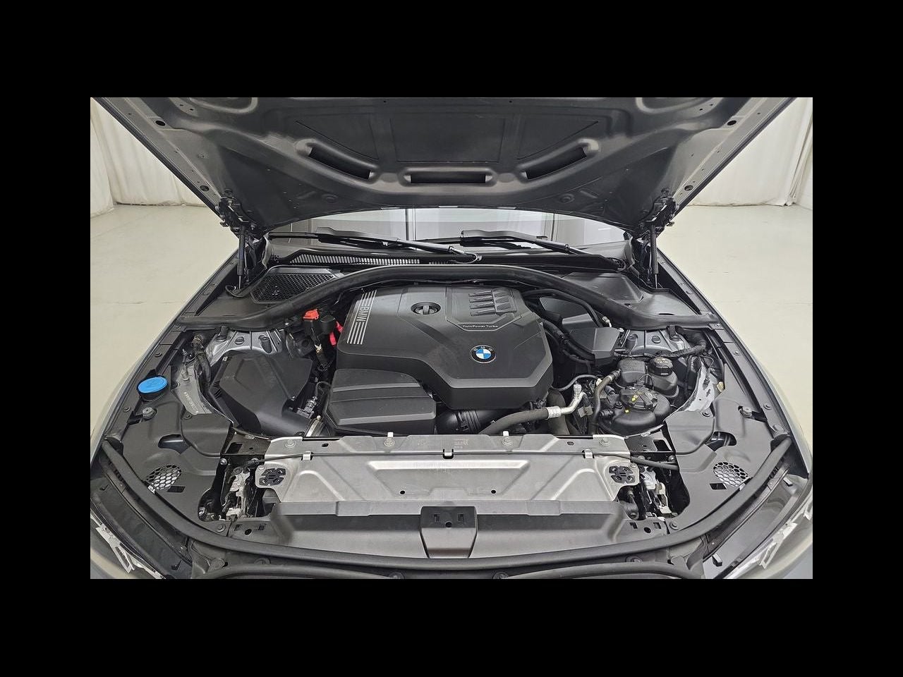 2023 BMW 3 Series 330i xDrive