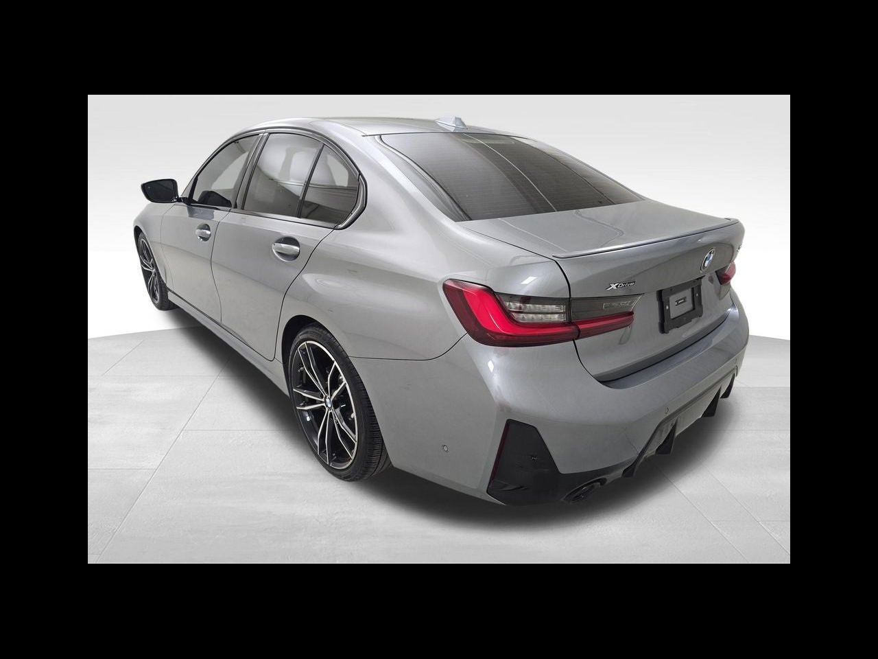 2023 BMW 3 Series 330i xDrive