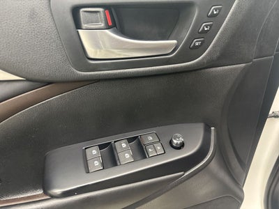 2017 Toyota Highlander Limited Platinum