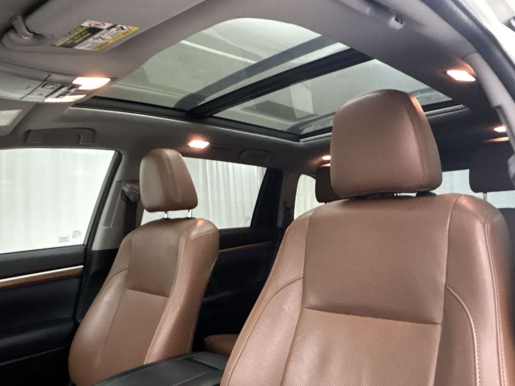 2017 Toyota Highlander Limited Platinum