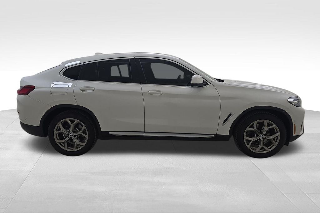 2022 BMW X4 xDrive30i