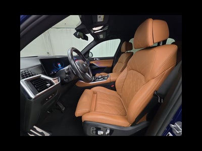 2024 BMW X5 M60i