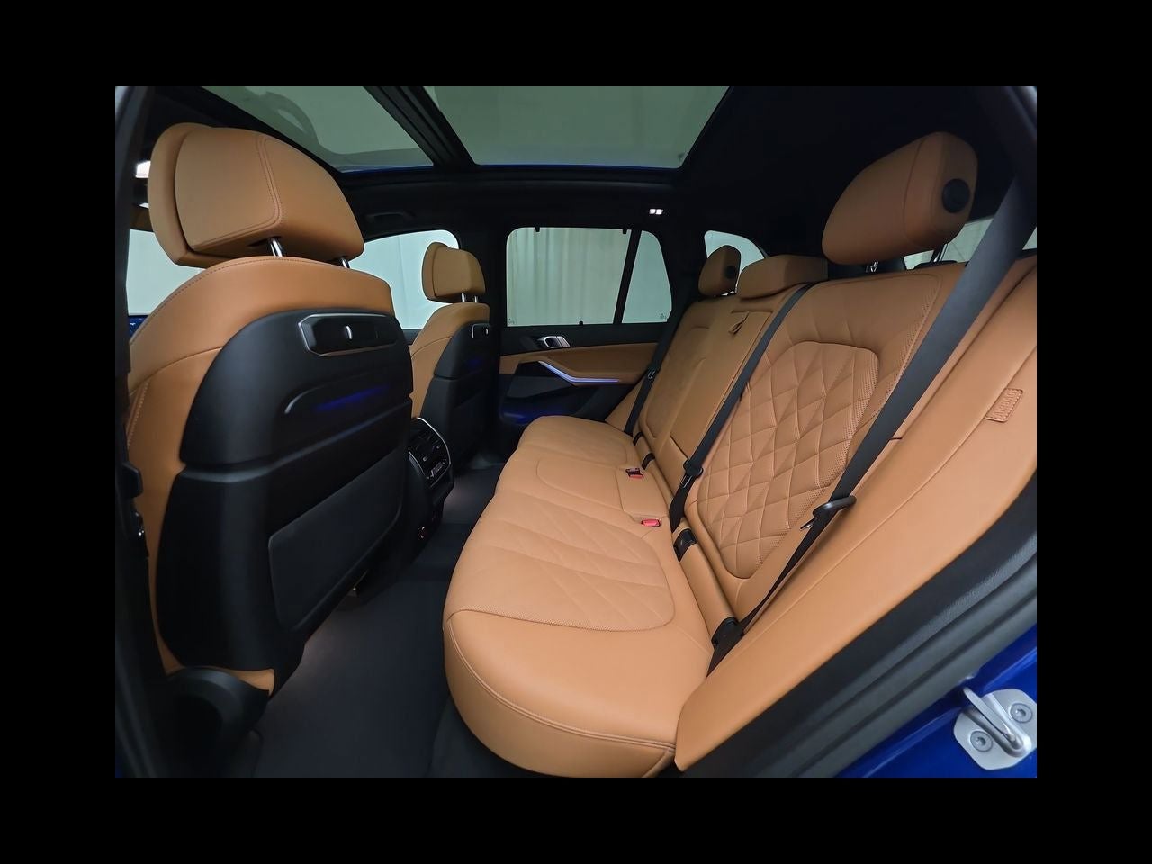 2024 BMW X5 M60i