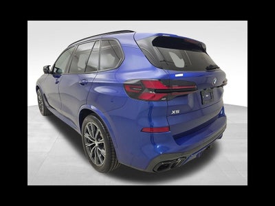 2024 BMW X5 M60i