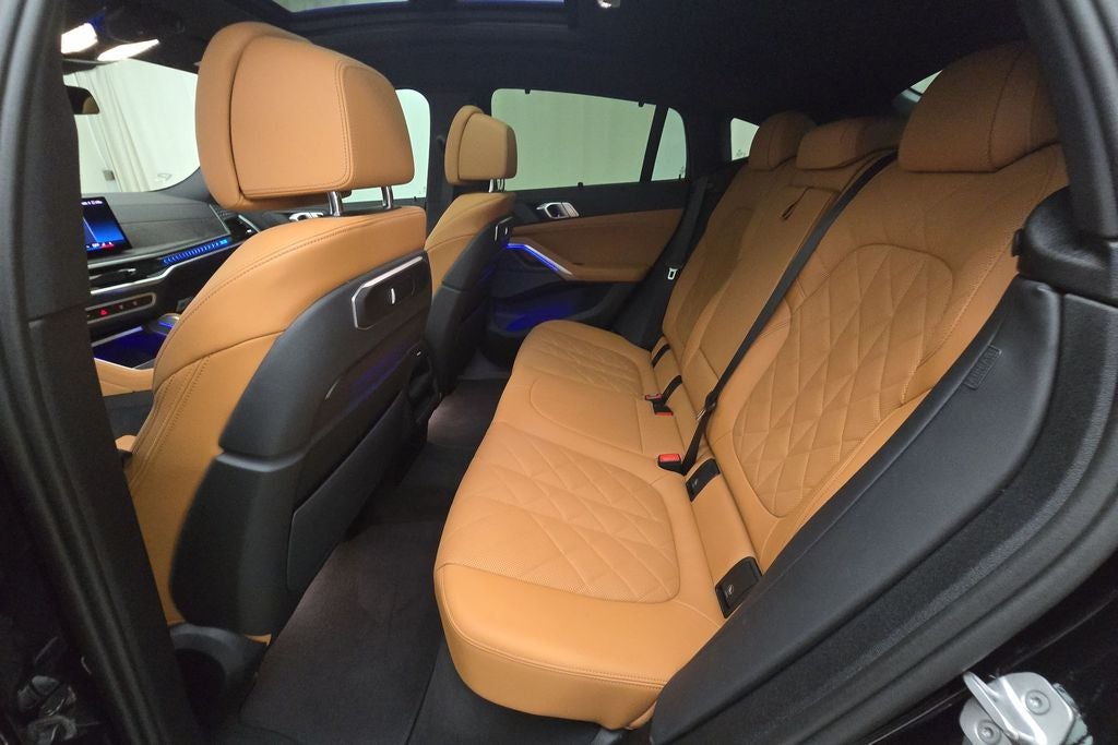 2024 BMW X6 xDrive40i