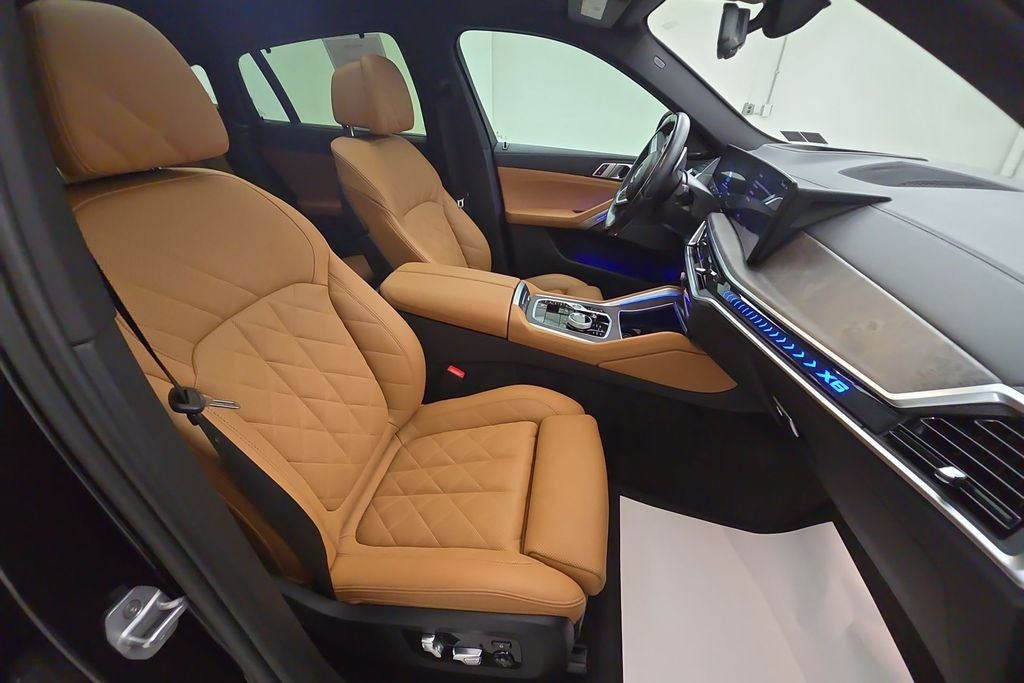 2024 BMW X6 xDrive40i