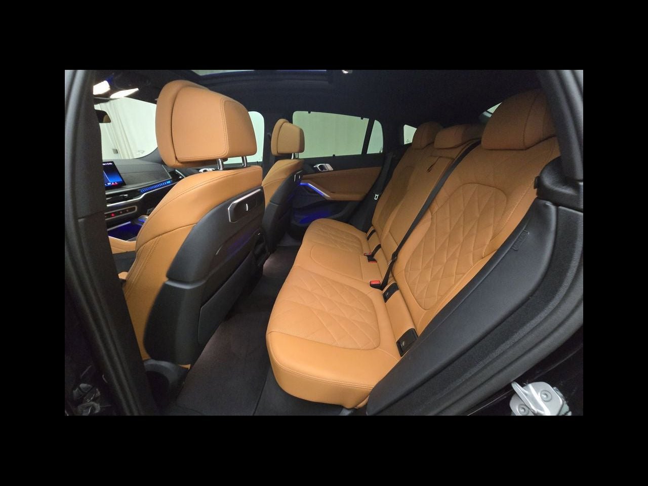 2024 BMW X6 xDrive40i