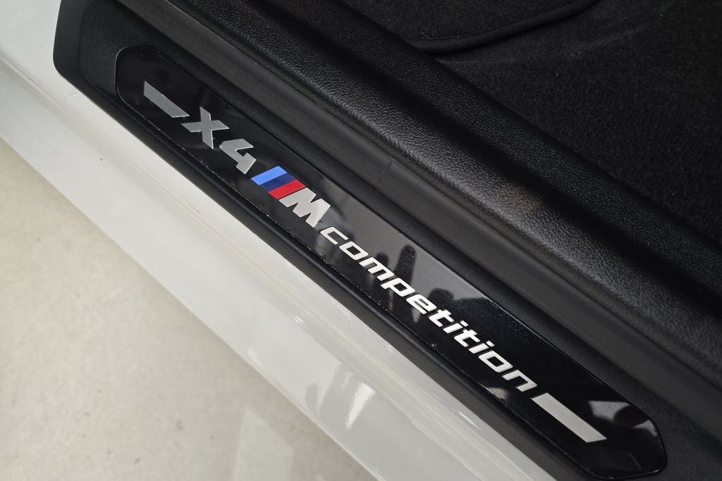 2022 BMW X4 M Base