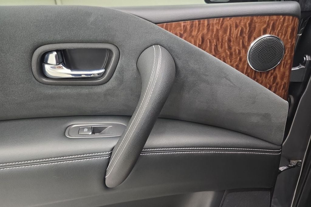 2020 Nissan Armada SV