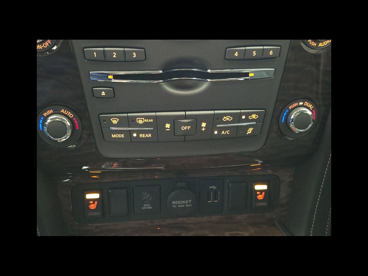 2020 Nissan Armada SV