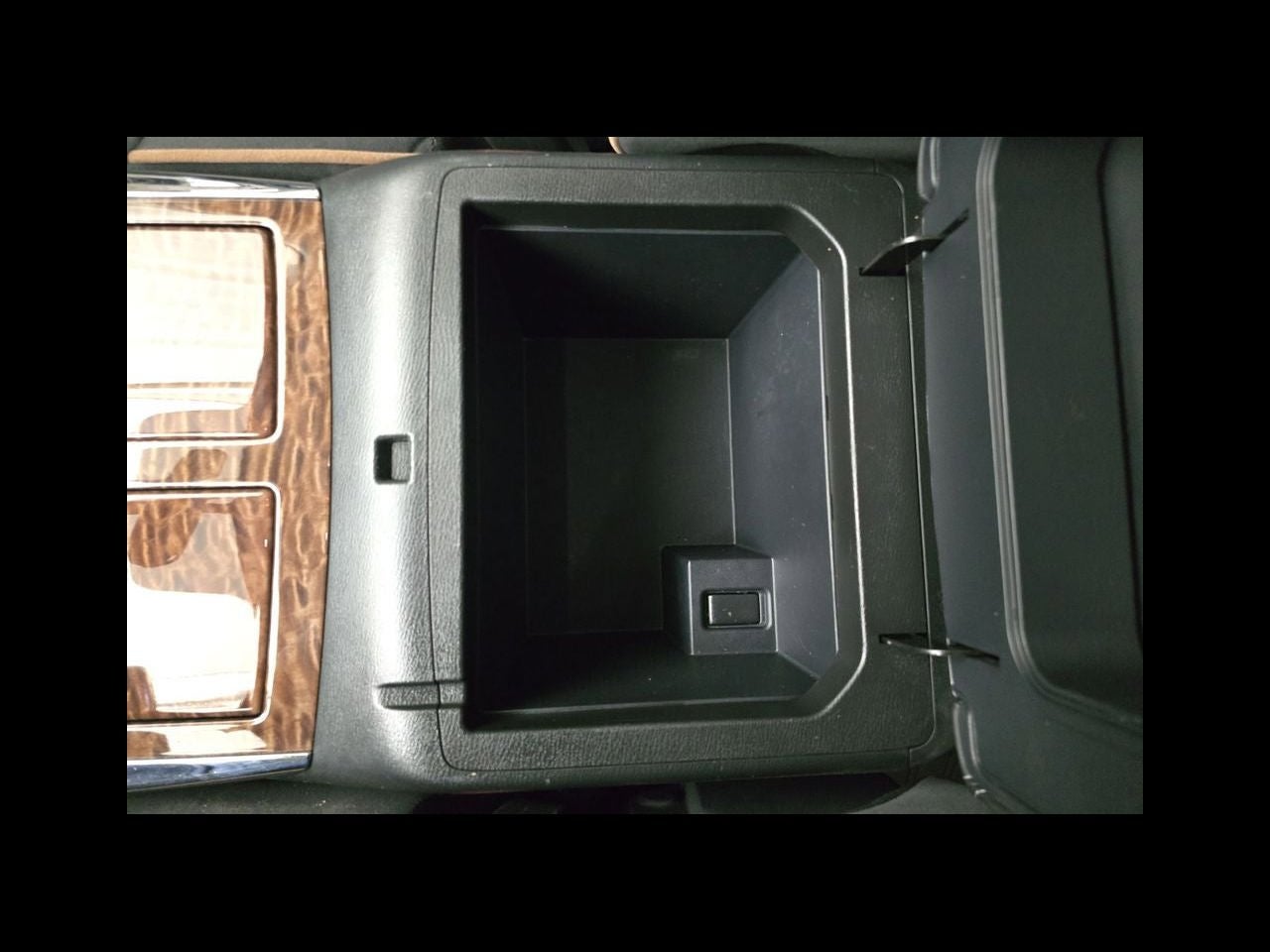 2020 Nissan Armada SV