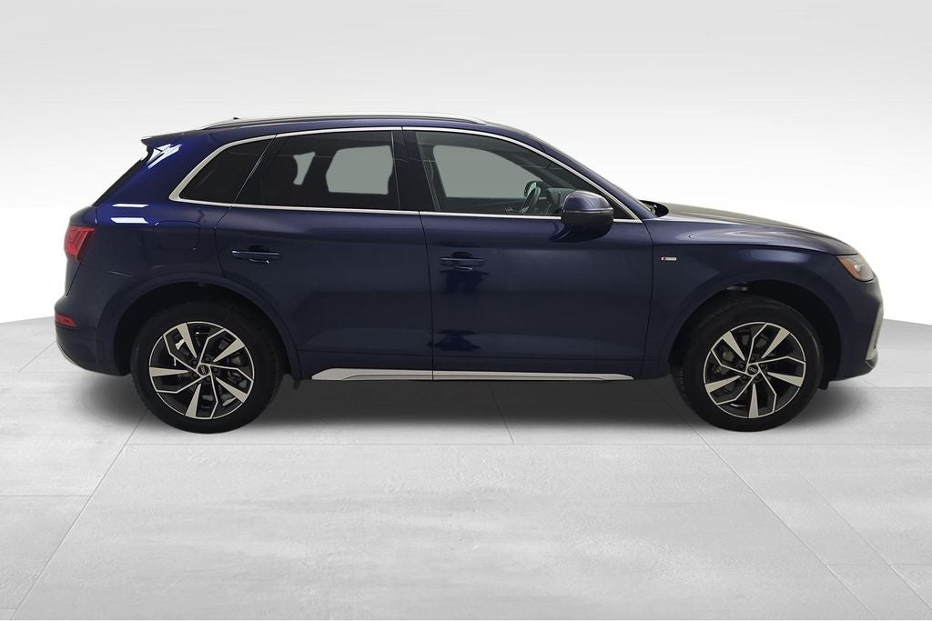 2022 Audi Q5 quattro