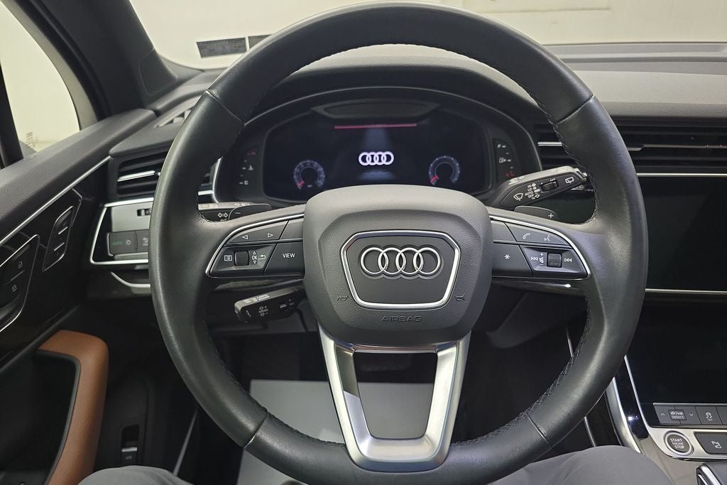 2022 Audi Q7 55 Premium Plus quattro