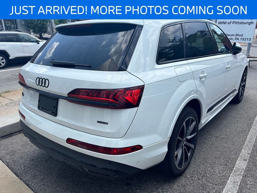 2022 Audi Q7 quattro