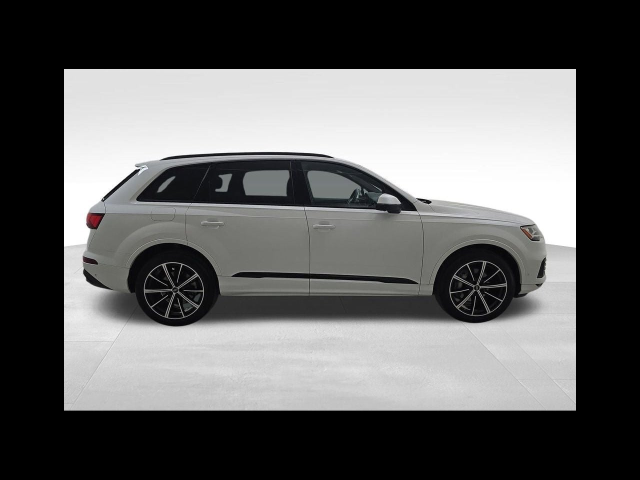 2022 Audi Q7 55 Premium Plus quattro