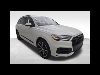 2022 Audi Q7 55 Premium Plus quattro