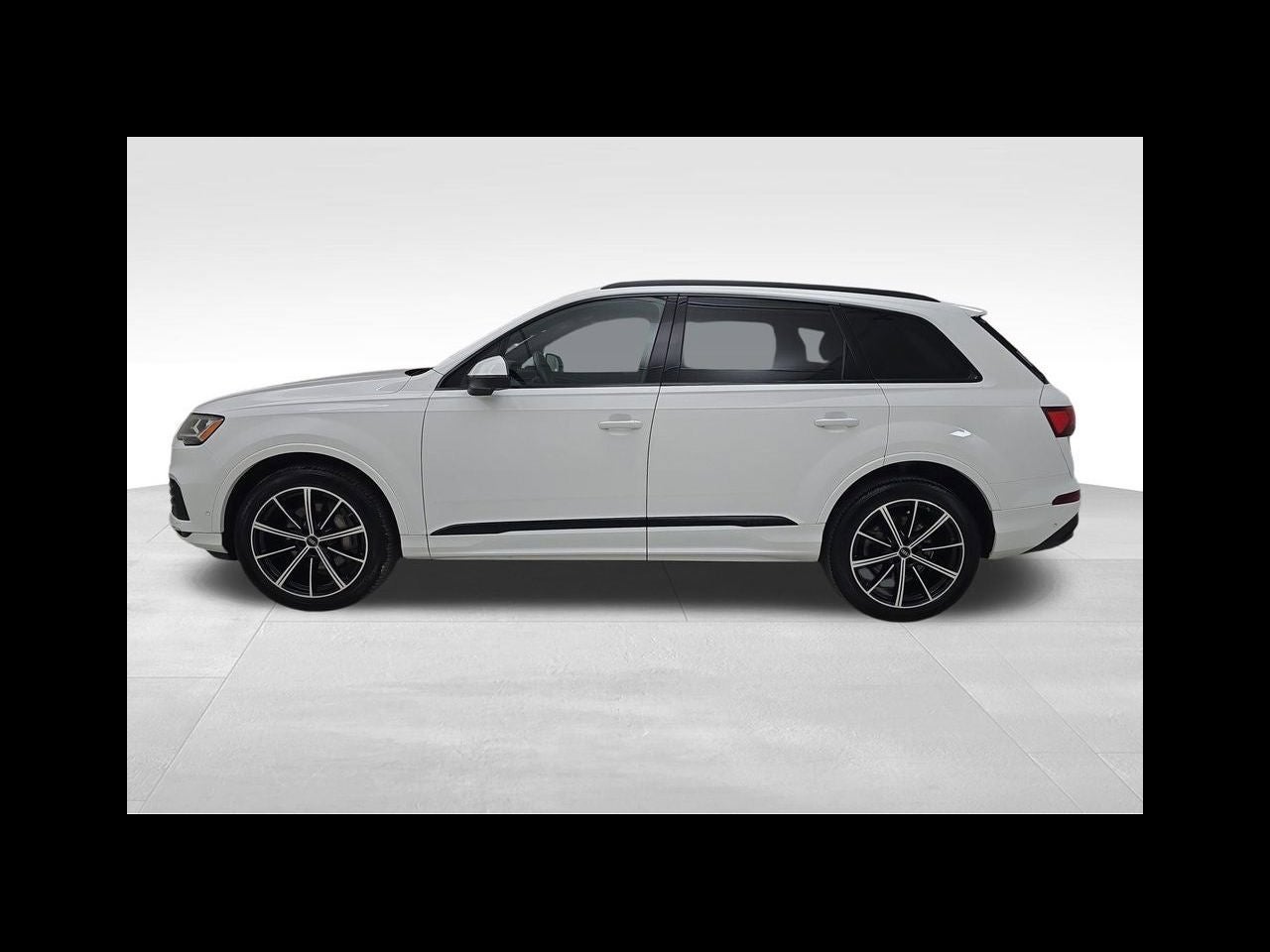 2022 Audi Q7 55 Premium Plus quattro
