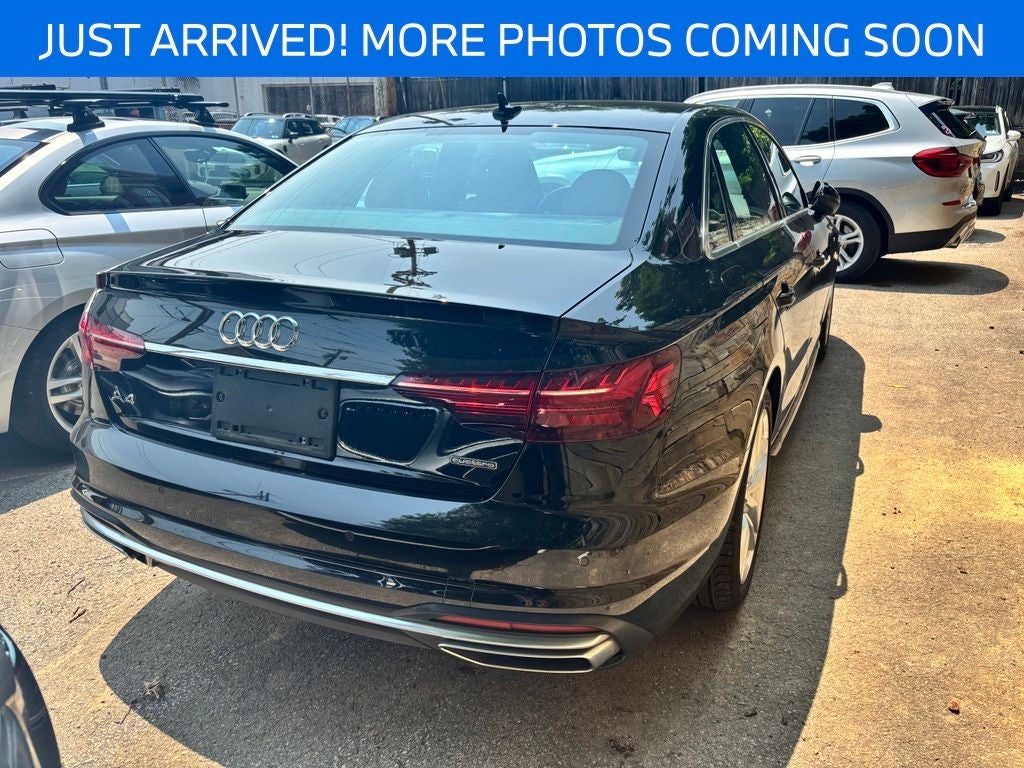 2022 Audi A4 45 S line Premium Plus quattro