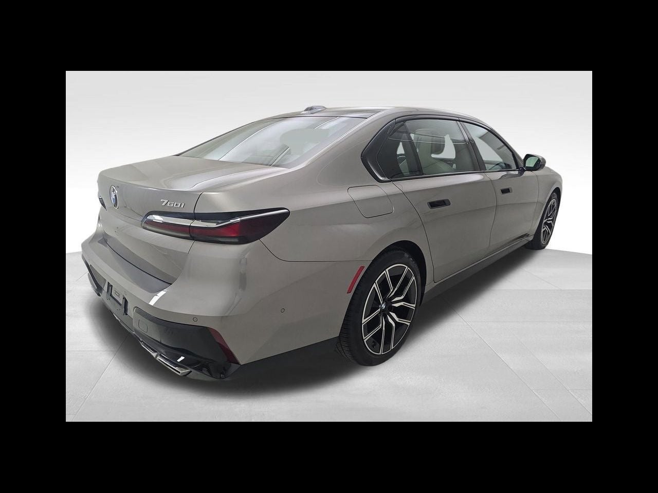 2023 BMW 7 Series 760i xDrive