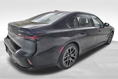 2025 BMW 7 Series 750e xDrive