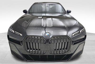 2025 BMW 7 Series 750e xDrive