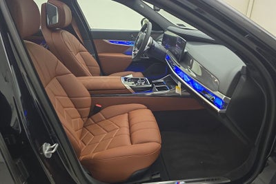 2025 BMW 7 Series 750e xDrive