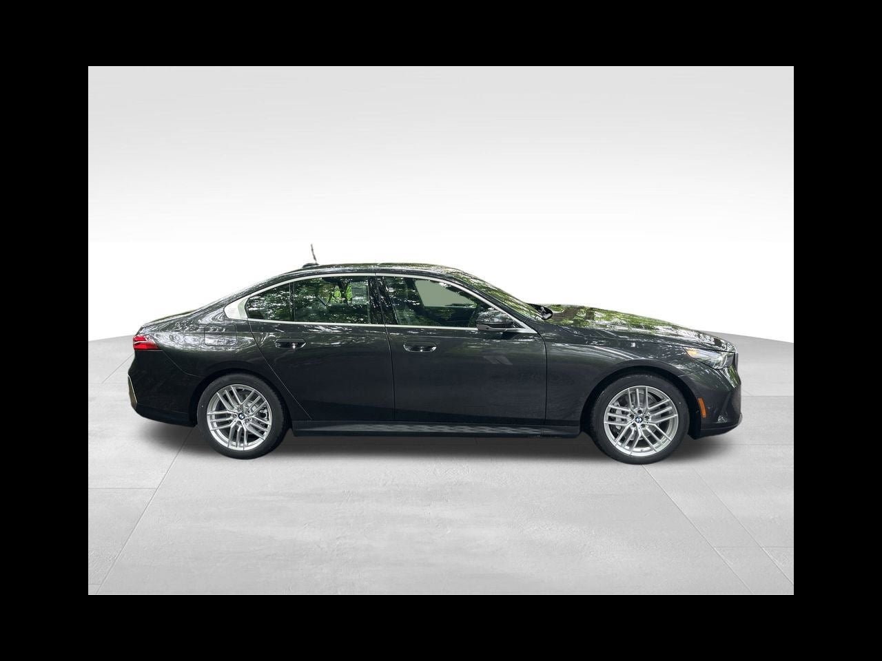 2024 BMW 5 Series 530i xDrive