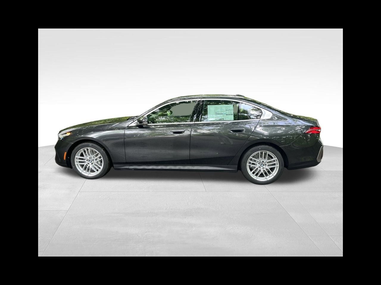 2024 BMW 5 Series 530i xDrive