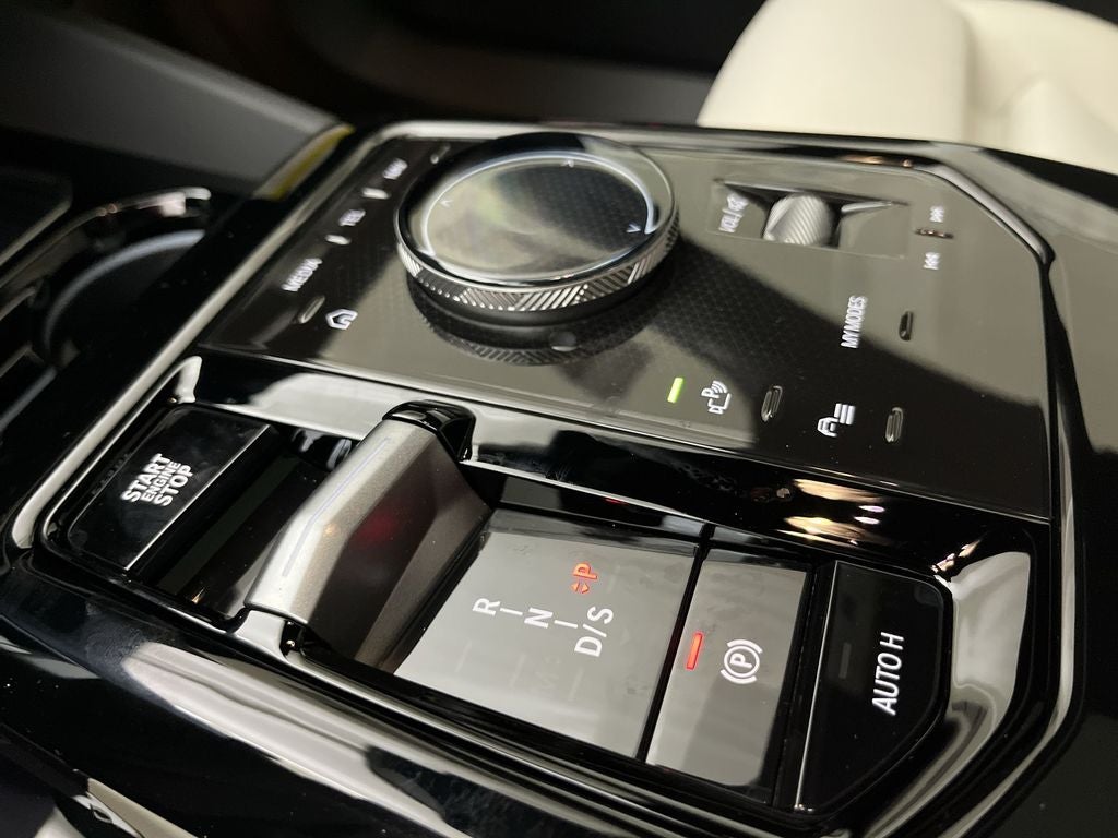 2024 BMW 5 Series 530i xDrive