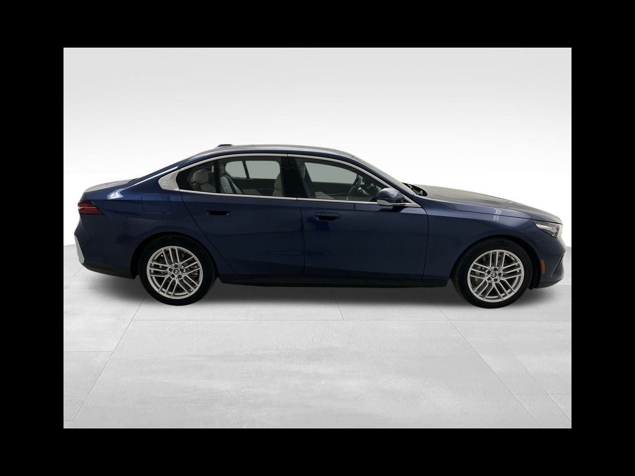 2024 BMW 5 Series 530i xDrive