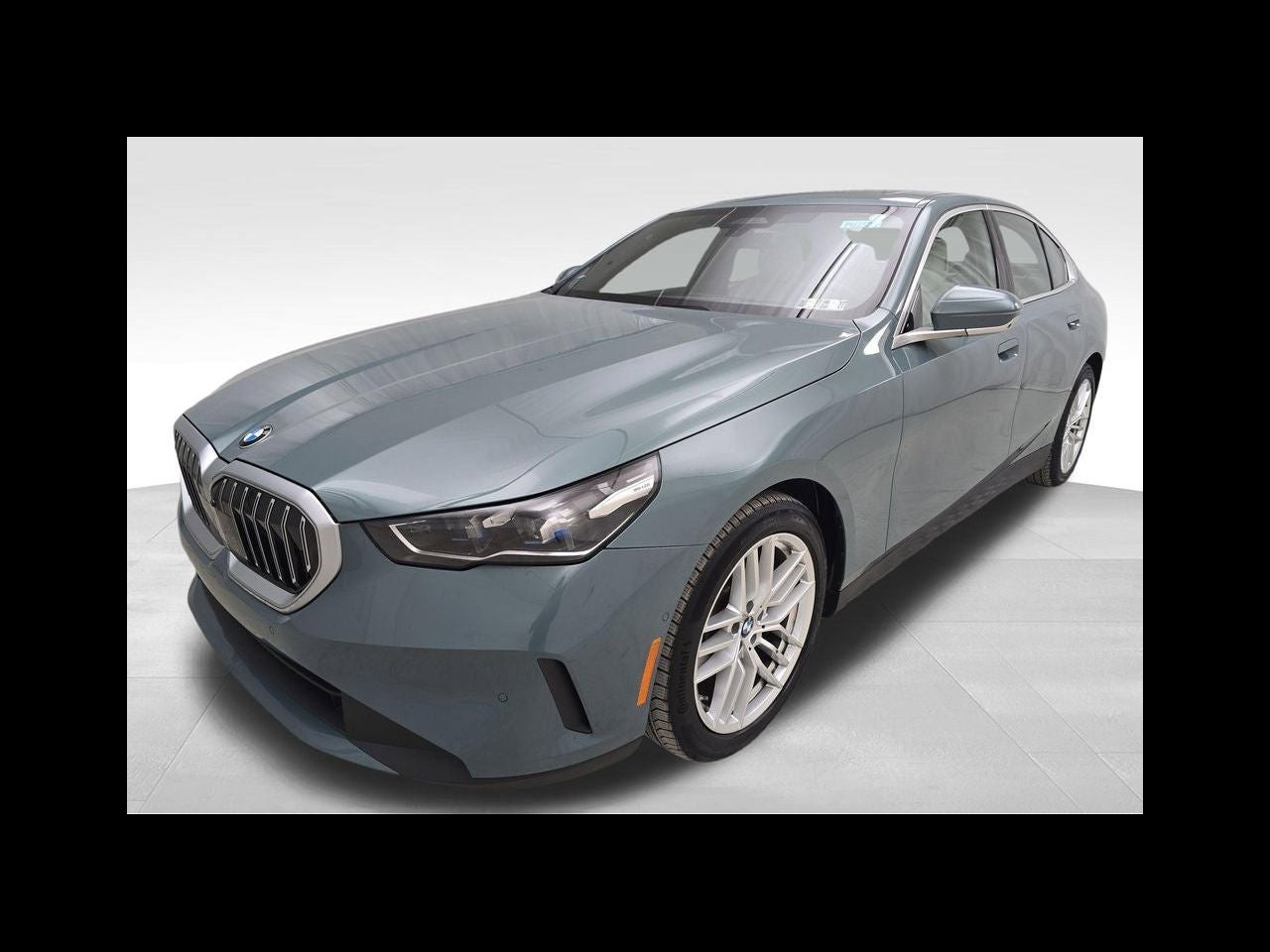 2024 BMW 5 Series 530i xDrive