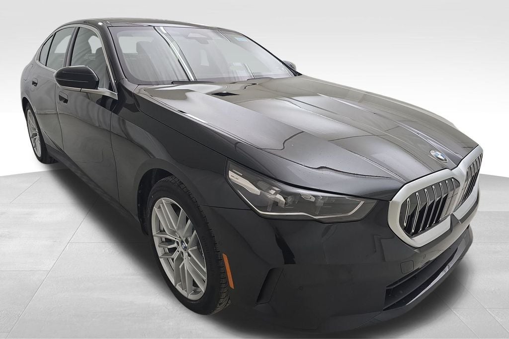2025 BMW 5 Series 530i xDrive