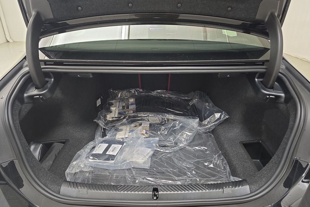 2025 BMW 5 Series 530i xDrive