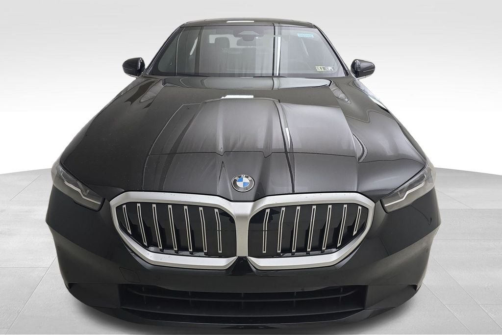 2025 BMW 5 Series 530i xDrive