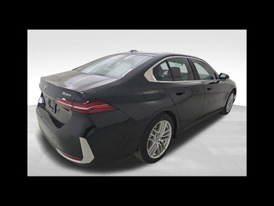 2025 BMW 5 Series 530i xDrive