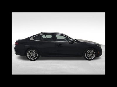 2025 BMW 5 Series 530i xDrive