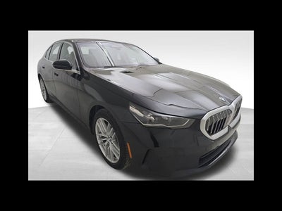2025 BMW 5 Series 530i xDrive