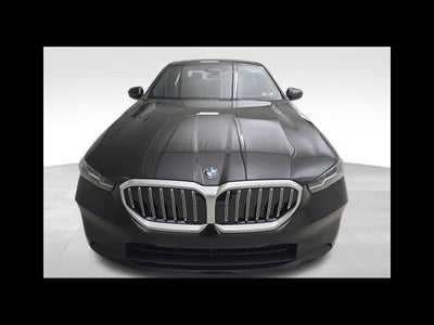 2025 BMW 5 Series 530i xDrive