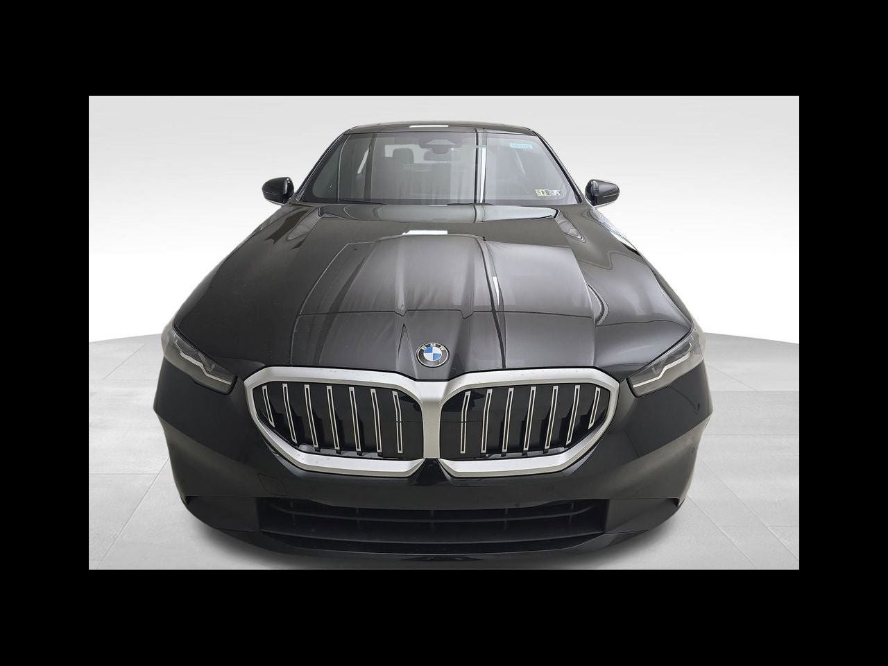 2025 BMW 5 Series 530i xDrive